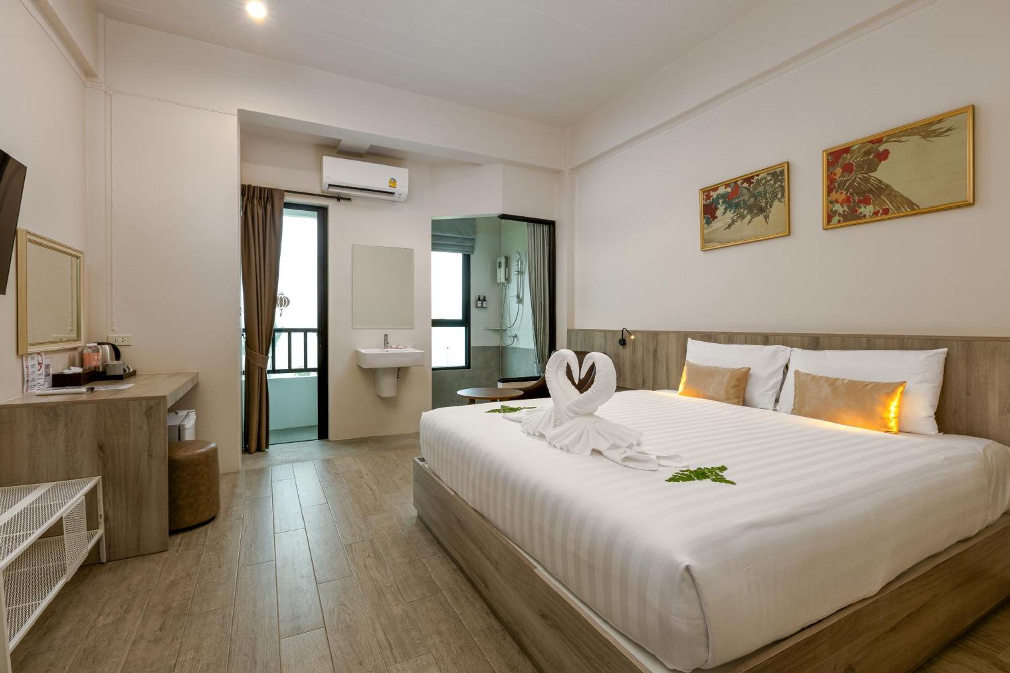 Ang Pao Hotel Phuket Exterior photo