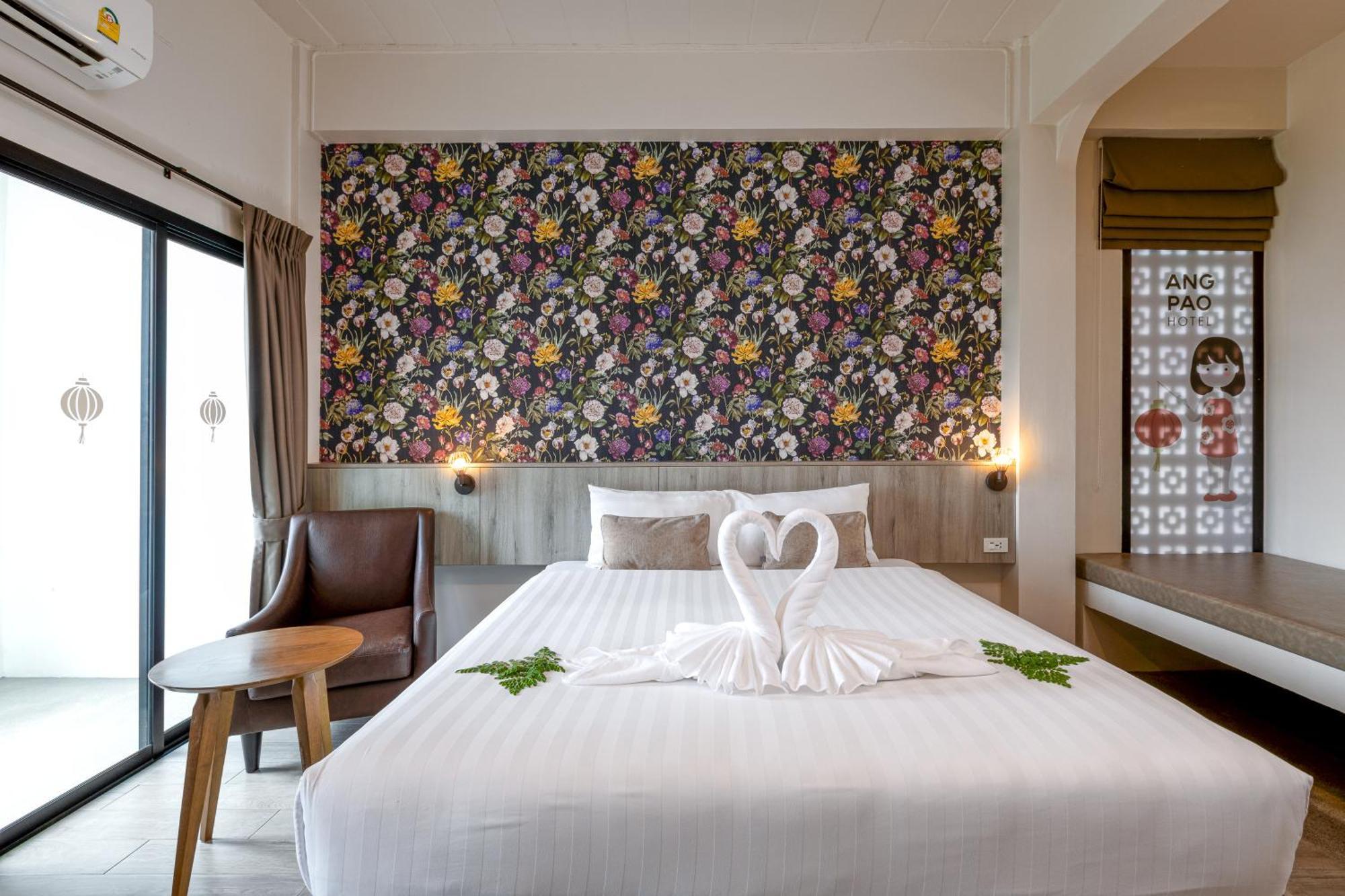 Ang Pao Hotel Phuket Exterior photo